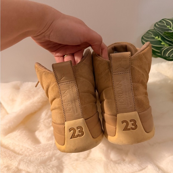 Jordan Air 12 Retro Wheat Sneakers Size 10.5 Women’s 27cm - Picture 9 of 13